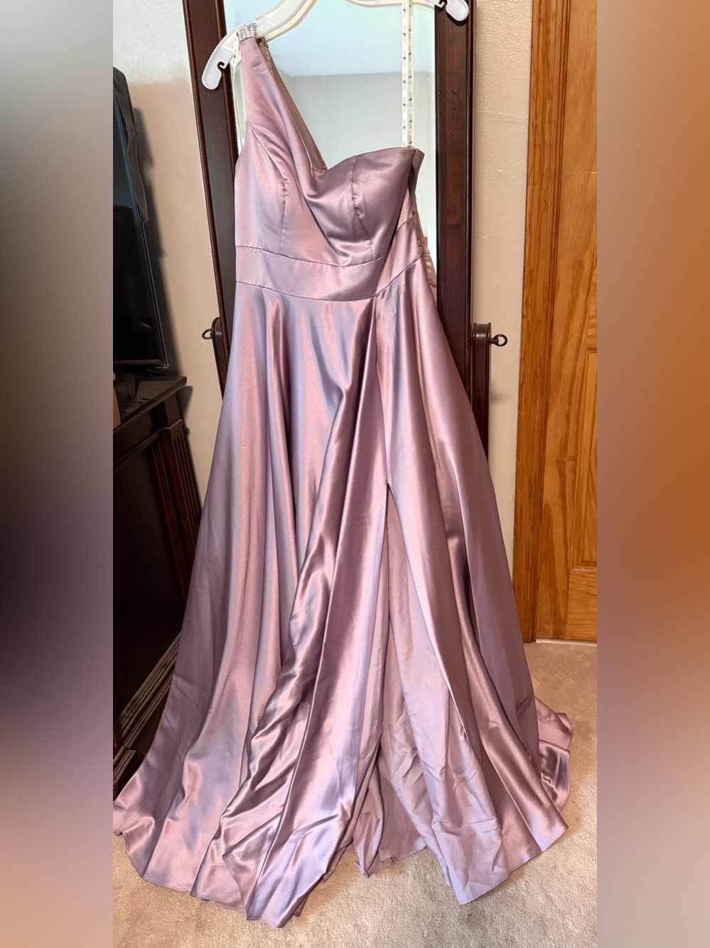 One-Shoulder Lavender Satin Gown - Size 8
